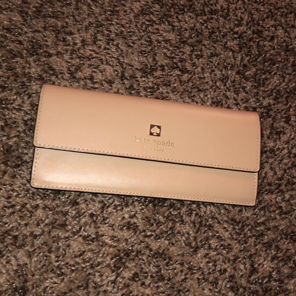 Cream Kate Spade Envelope Wallet